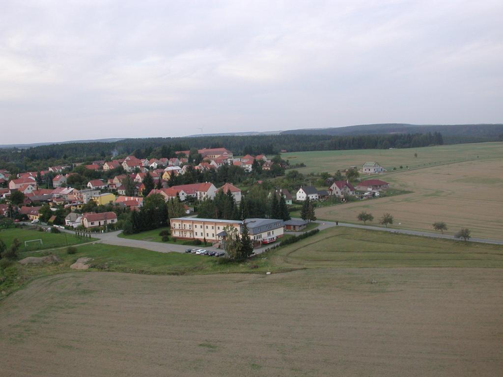 Hotel Vrchovina Podomí Exterior foto